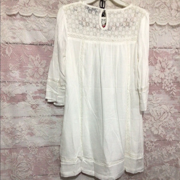 NWT SUGARLIPS Bohemian Flowing Embroidered Lacy Off White Dress Size XS - Picture 9 of 16